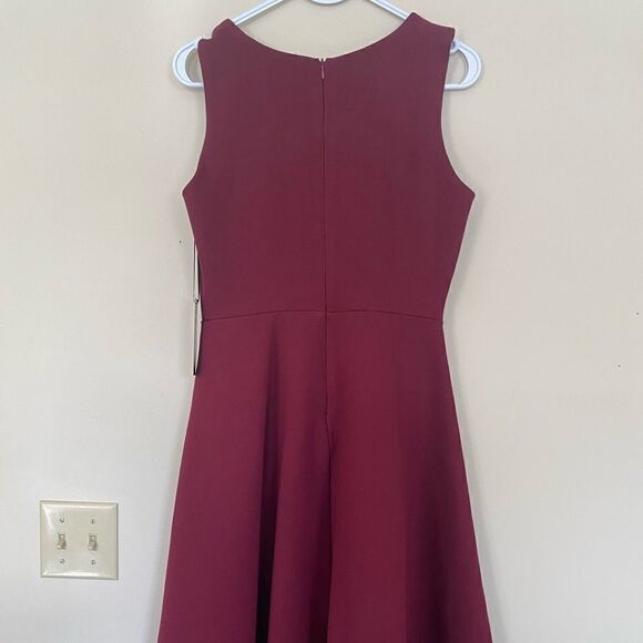 Lulus Darling Delight Dress Stretch Fitted Vneck Sleeveless Burgundy Skater NEW - Picture 5 of 11